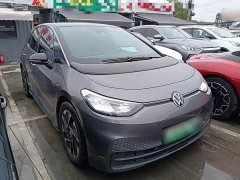 Volkswagen ID.3 Outstanding Edition - ფოტო 4