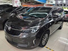 Buick GL8 Land Business Class 652T Luxury - ფოტო 2