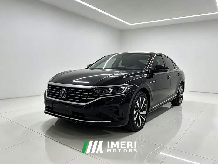 Volkswagen Passat 380TSI Dragon Ascendant Edition