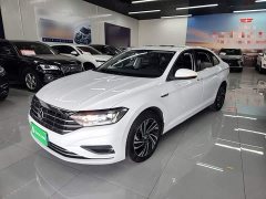 Volkswagen Sagitar 280TSI DSG Flying Edition - ფოტო 1