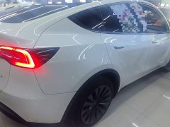 Tesla Model Y 2024 Rear-Wheel Drive - ფოტო 7