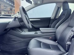 Tesla Model Y Rear-Wheel Drive - ფოტო 17