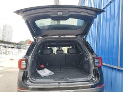 Ford Explorer EcoBoost 285 AWD ST-LINE 7-Seater - ფოტო 19