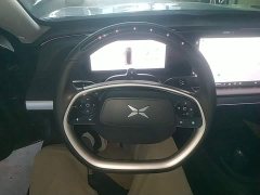 Xpeng P7 2020 586E - ფოტო 11