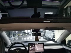 Tesla Model Y Rear-Wheel Drive - ფოტო 18