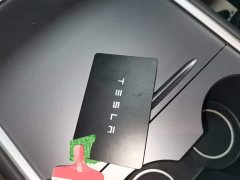 Tesla Model Y Rear-Wheel Drive - ფოტო 9