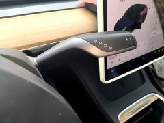Tesla Model Y Standard Range RWD - ფოტო 14