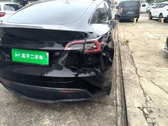 Tesla Model Y Standard Range RWD - ფოტო 8