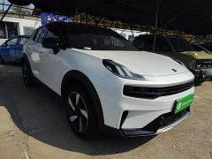 Lynk & Co Geely Lynk & Co 06 1.5T Shero Pink Special Edition - ფოტო 4