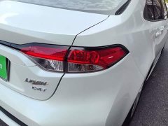 Toyota Corolla 1.8L CVT Luxury - ფოტო 8
