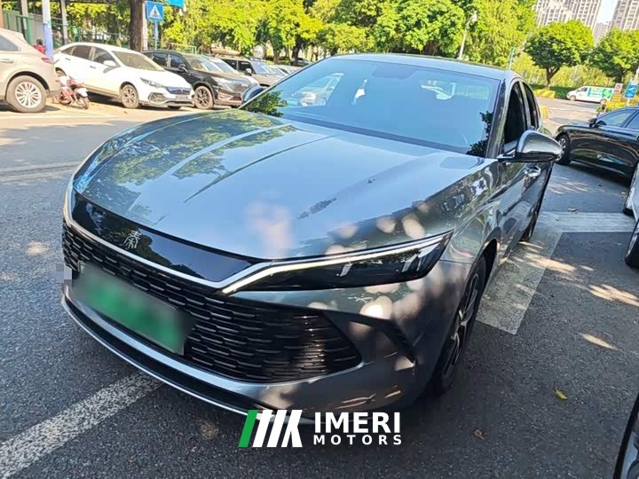 BYD Qin L DM-i 120KM Leading Edition
