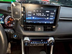 Toyota Venza 2020 2.0L CVT AWD Luxury - ფოტო 13