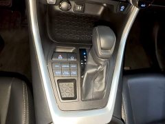 Toyota Venza 2020 2.0L CVT AWD Luxury - ფოტო 14