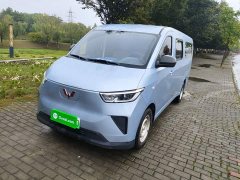 Wuling Yangguang 2024 300km Comfort Passenger Van 75kW - ფოტო 2