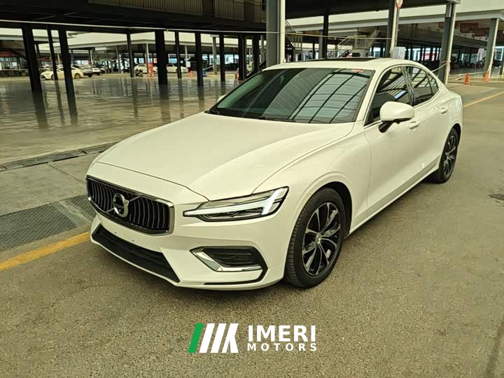 Volvo S60 T4 Intelligent Luxury Edition - ავტომობილი ჩინეთიდან