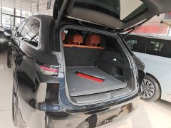 Li Auto L6 Max - ფოტო 19
