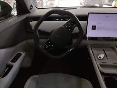 Voyah Lantu Zhiyin Long Range Super Charging Edition - ფოტო 11
