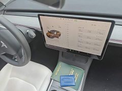 Tesla Model Y Rear-Wheel Drive - ფოტო 13