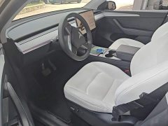 Tesla Model Y Rear-Wheel Drive - ფოტო 15