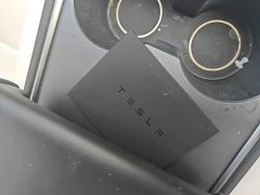 Tesla Model Y Rear-Wheel Drive - ფოტო 9
