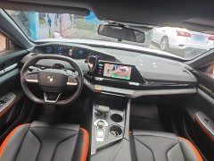 Changan UNI-V 2023 1.5T Premium - ფოტო 10