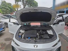 Changan UNI-V 2023 1.5T Premium - ფოტო 20