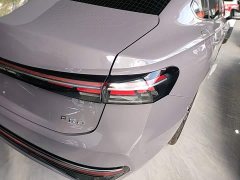 Volkswagen Passat 2025 Pro 380TSI Dragon Premium Edition - ფოტო 8