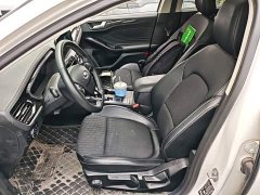 Ford Focus Hatchback EcoBoost 180 Automatic Trend - ფოტო 15