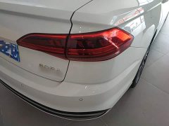 Volkswagen Bora 300TSI DSG Respect Edition - ფოტო 8