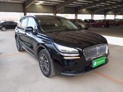 Lincoln Explorer 2.0T Two-Wheel Drive Premium - ფოტო 4