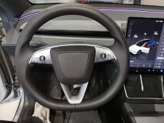Tesla Model Y L Long Range All-Wheel Drive - ფოტო 11