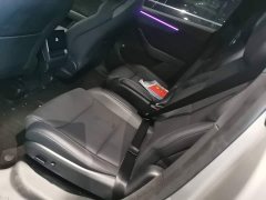 Tesla Model Y L Long Range All-Wheel Drive - ფოტო 17