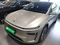 Tesla Model Y L Long Range All-Wheel Drive - ფოტო 2
