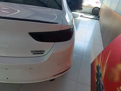 Mazda3 Axela 2.0L Automatic Premium Edition - ფოტო 8
