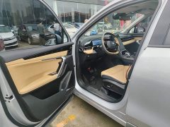Geely Boyue L 2023 1.5TD DCT Luxury - ფოტო 16