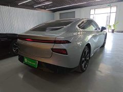 Xpeng P7 2020 670E - ფოტო 7