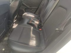 Ford Focus Sedan EcoBoost 180 Automatic ST Line - ფოტო 13