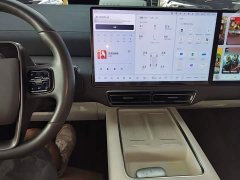 Li Auto Li Xiang MEGA 2024 Ultra - ფოტო 10