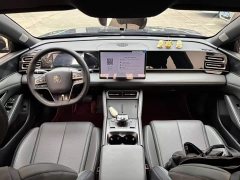 BYD Qin L DM-i 80KM Excellence Edition - ფოტო 10