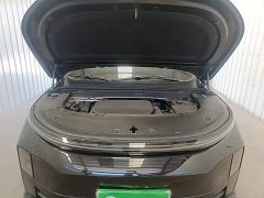 Li Auto L6 2024 Pro - ფოტო 20