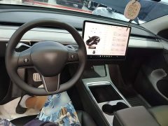 Tesla Model Y Rear-Wheel Drive - ფოტო 10