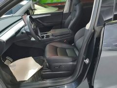 Tesla Model Y Rear-Wheel Drive - ფოტო 15