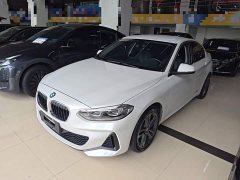 BMW 1 Series 120i M Sport - ფოტო 1