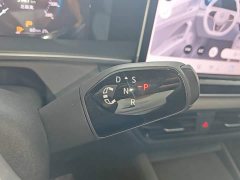 Volkswagen Taos L 380TSI AWD Luxury Easy Package - ფოტო 14