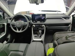 Toyota RAV4 2023 2.0L CVT FWD 20th Anniversary Platinum Edition - ფოტო 10