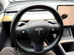 Tesla Model Y Long Range All-Wheel Drive - ფოტო 11