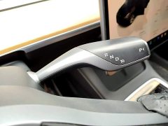 Tesla Model Y Long Range All-Wheel Drive - ფოტო 14