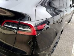 Tesla Model Y Long Range All-Wheel Drive - ფოტო 8