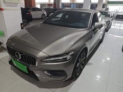 Volvo S60 T4 Smart Luxury Edition - ფოტო 2