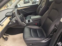 Tesla Model Y Rear-Wheel Drive - ფოტო 15